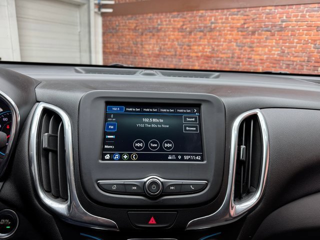 Used 2019 Chevrolet Equinox LT image 18