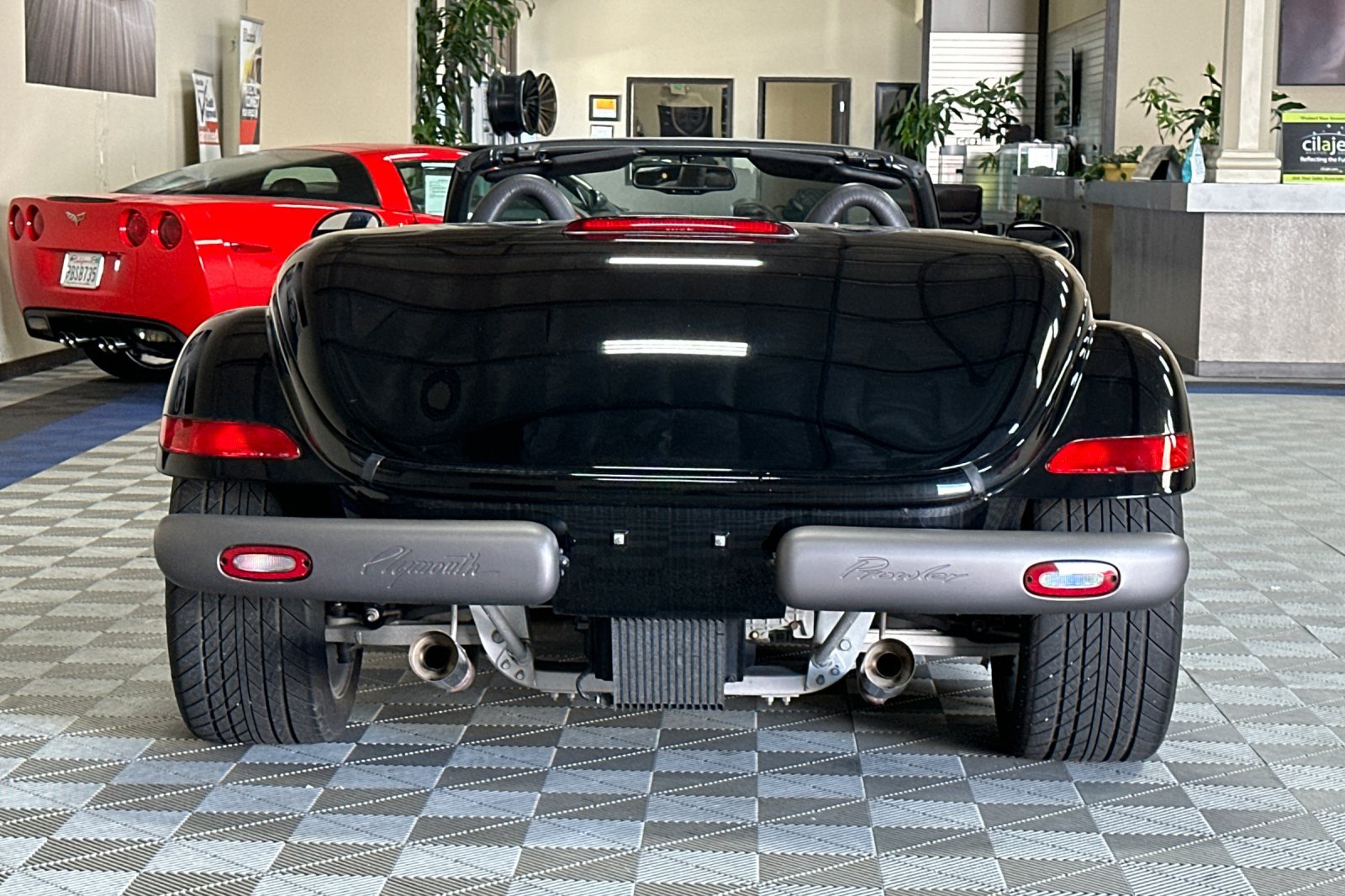 Used 1999 Plymouth Prowler RWD image 5