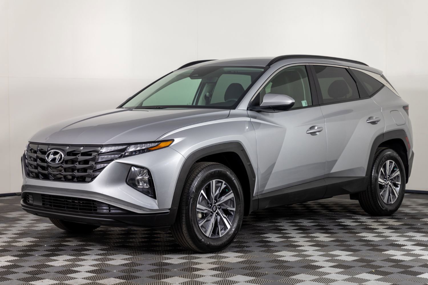 Used 2024 Hyundai Tucson Blue