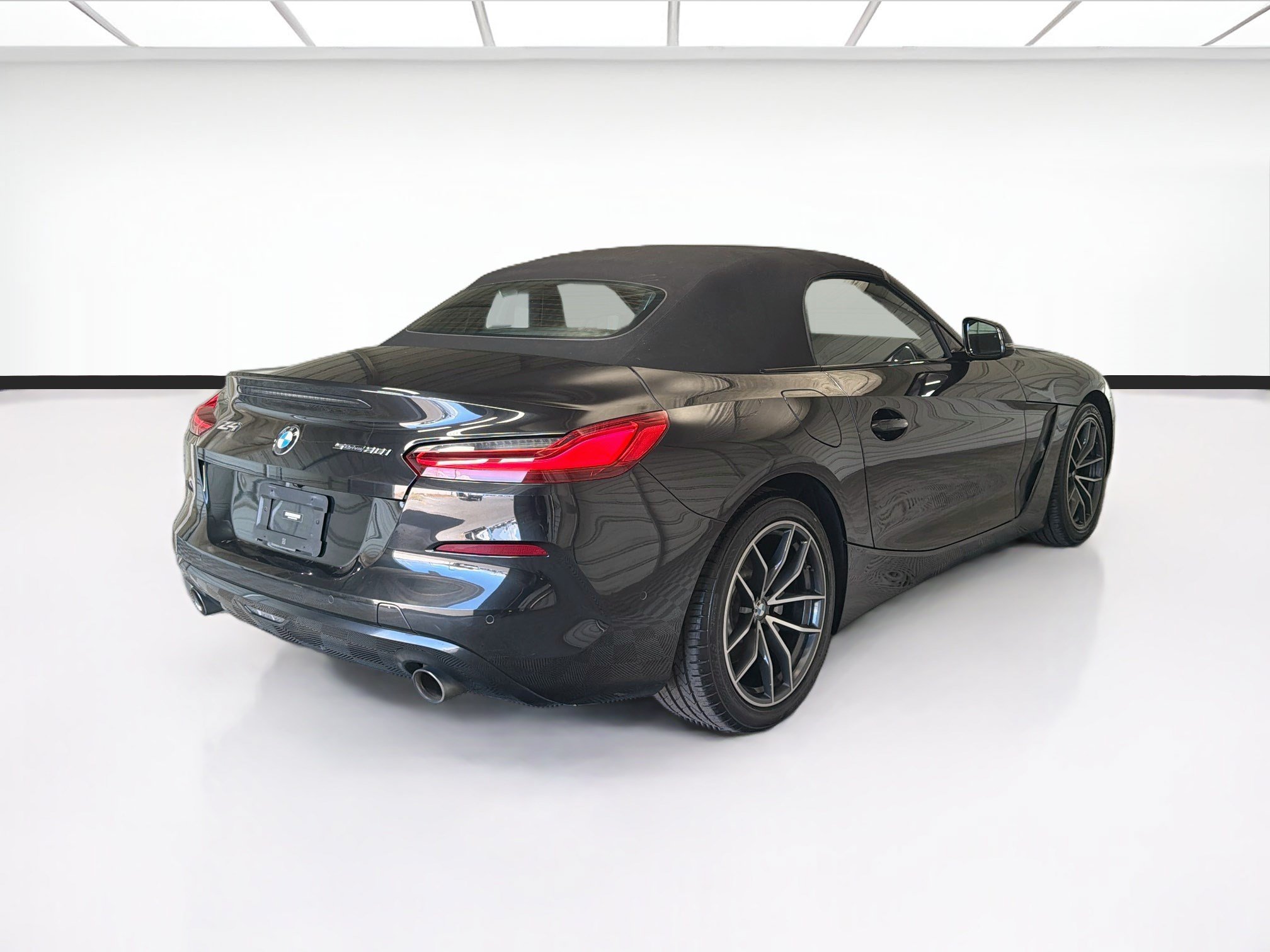 Used 2022 BMW Z4 sDrive30i w/ Premium Package 2 RWD image 4