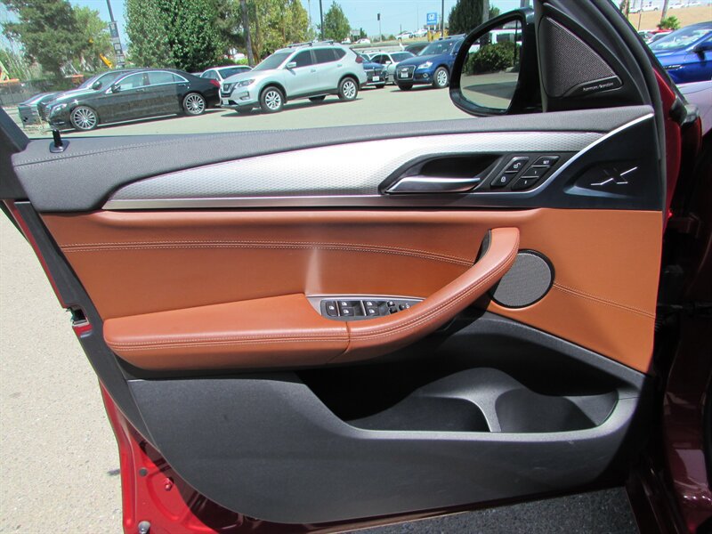 Used 2019 BMW X4 M40i w/ Executive Package AWD/4WD image 7