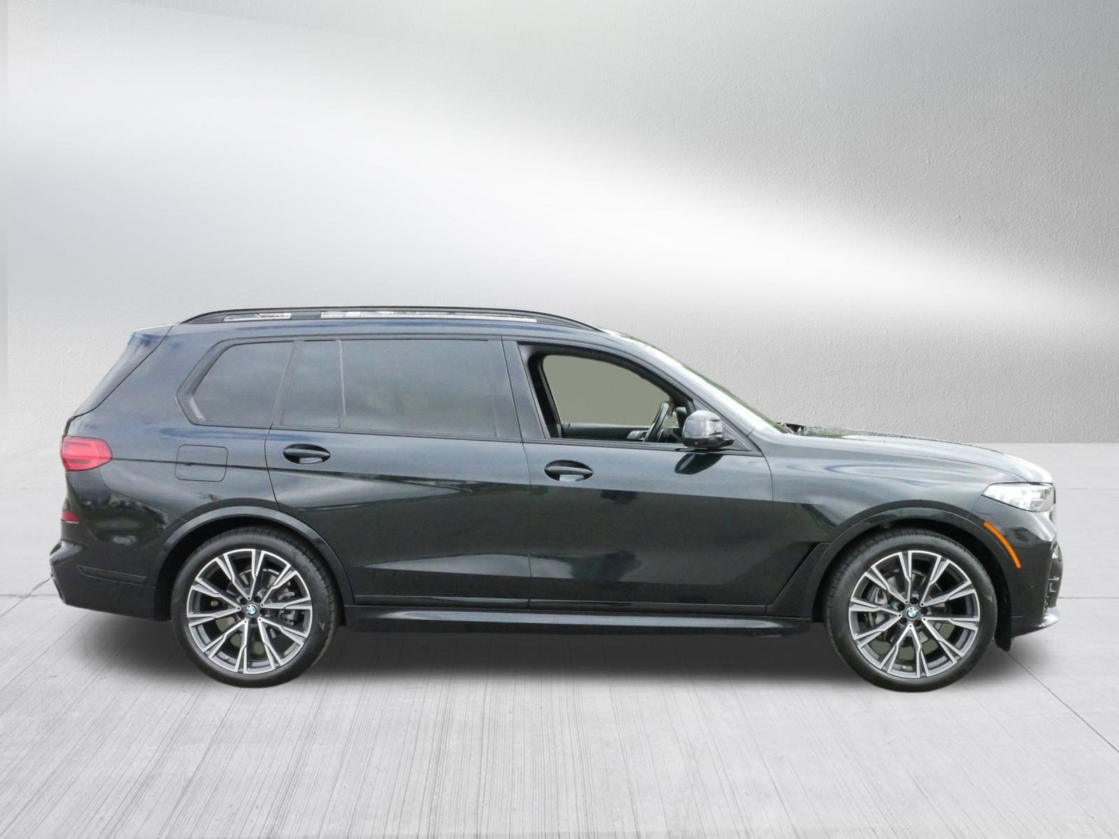 Used 2022 BMW X7 xDrive40i w/ M Sport Package image 8