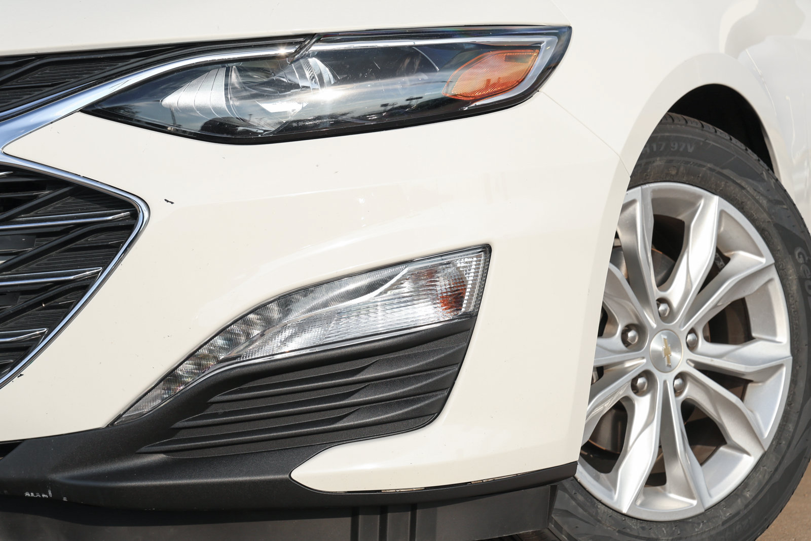 Used 2024 Chevrolet Malibu LT FWD image 11