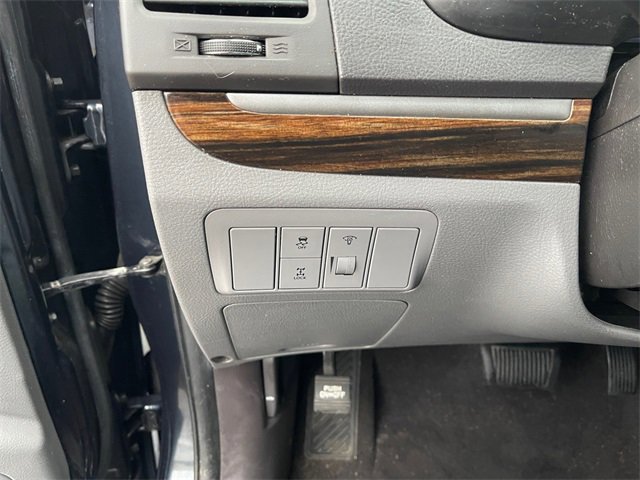 Used 2011 Hyundai Santa Fe GLS image 28