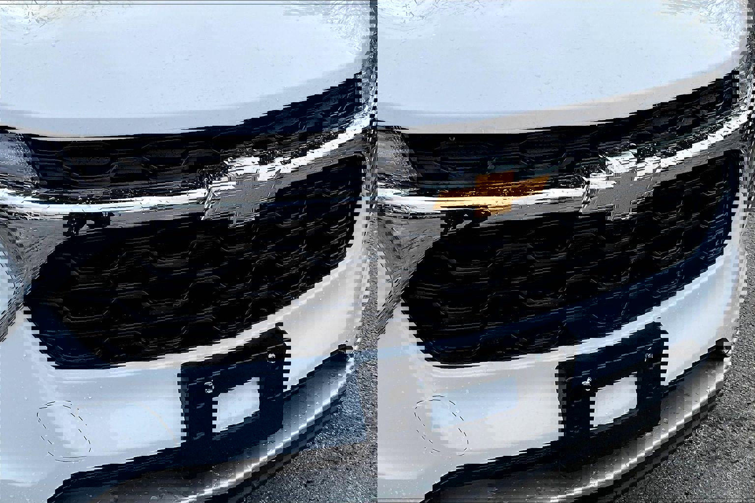 Used 2024 Chevrolet Trax LT w/ Driver Confidence Package image 24