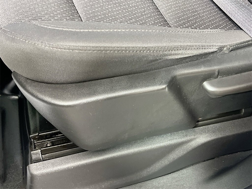 Used 2023 GMC Sierra 1500 Pro w/ Pro Value Package image 17