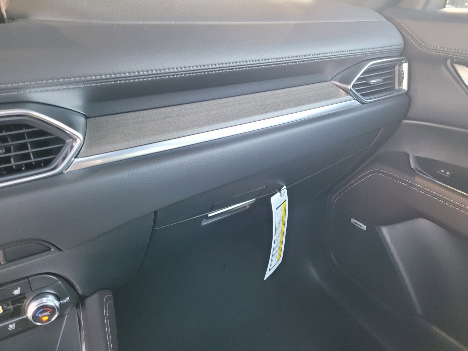 New 2025 MAZDA CX-5 Signature image 29