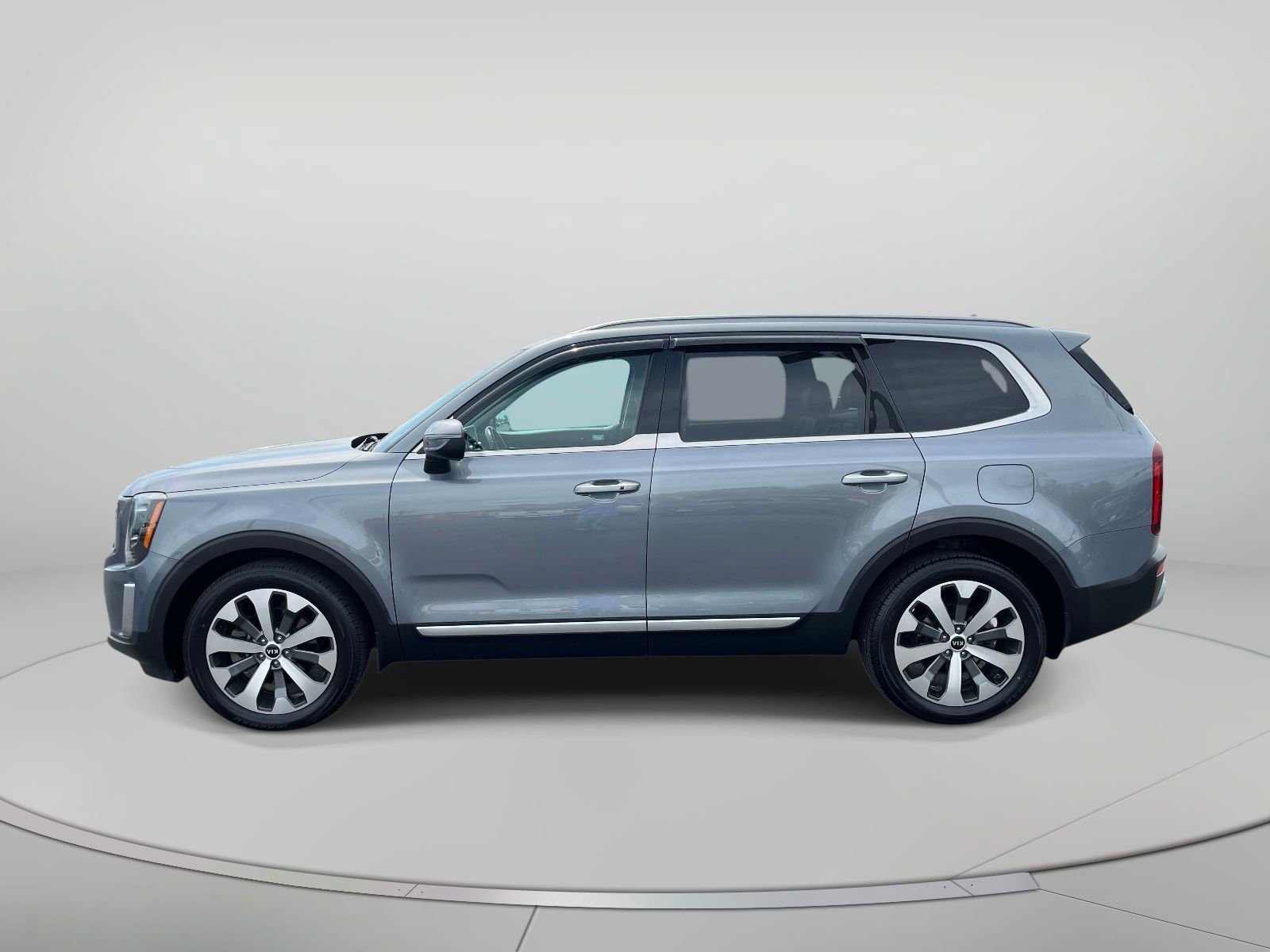 Used 2021 Kia Telluride S FWD image 7