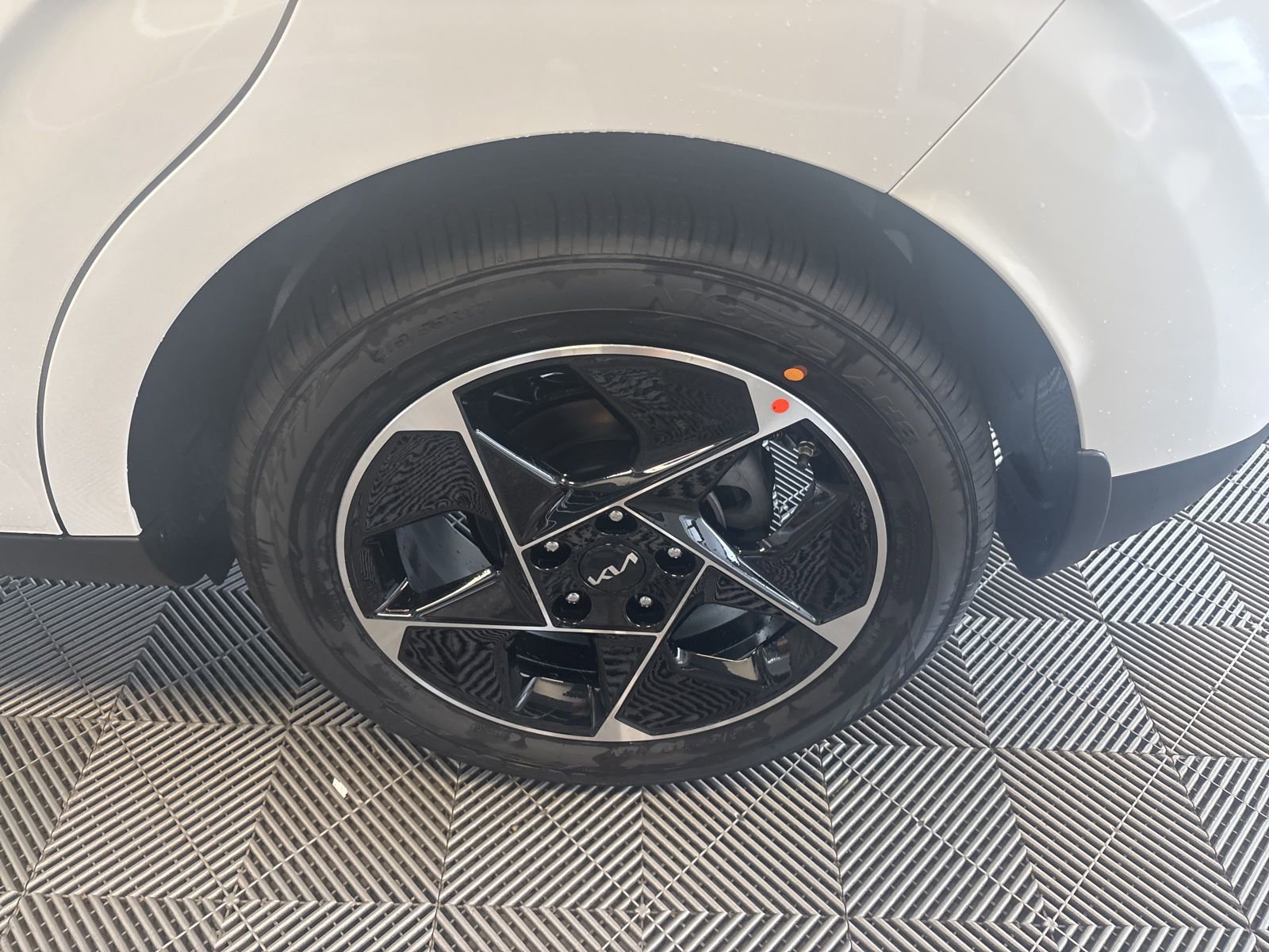 New 2025 Kia Soul EX image 7