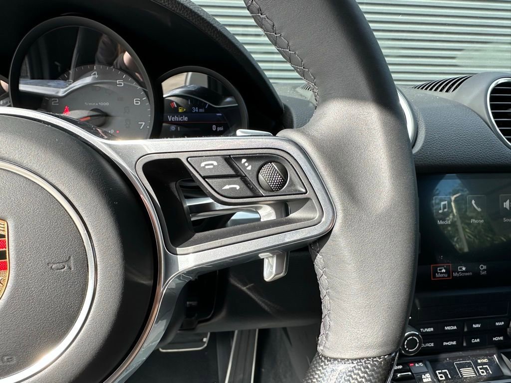 Used 2025 Porsche 718 Boxster S image 17