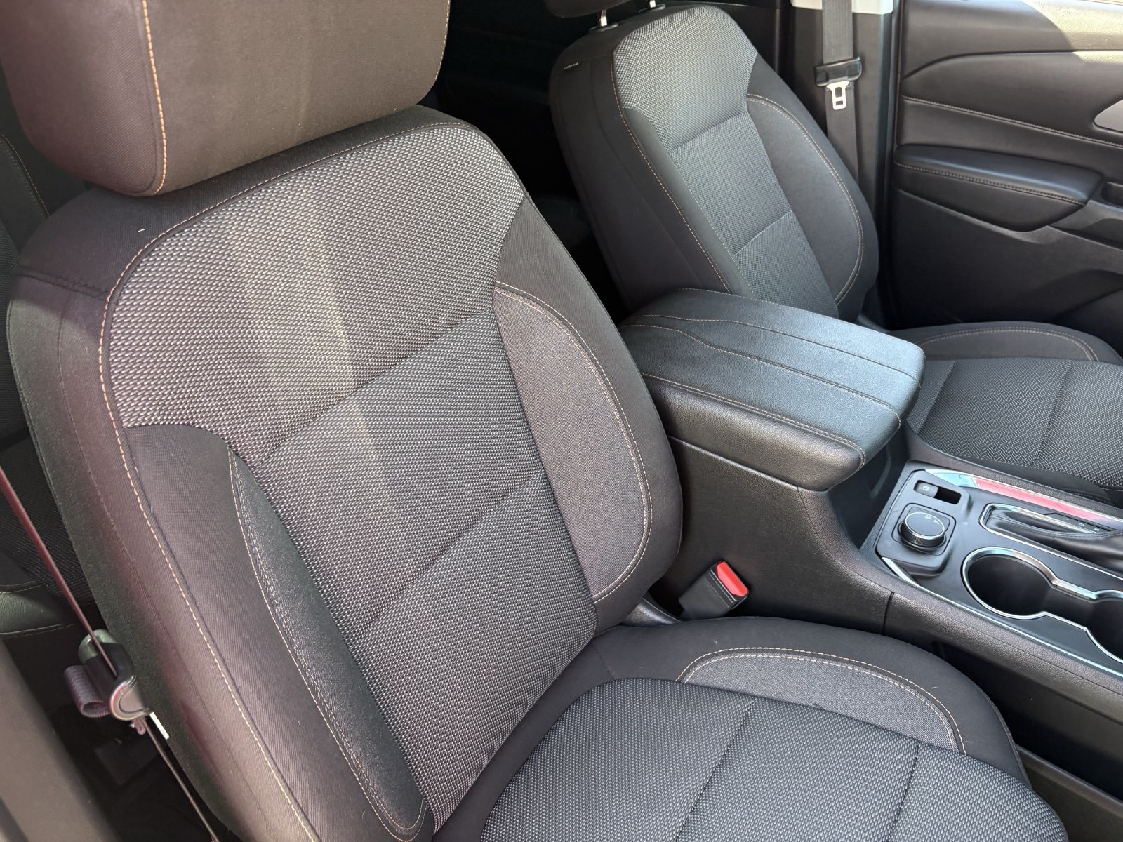 Used 2019 Chevrolet Traverse LS FWD image 12