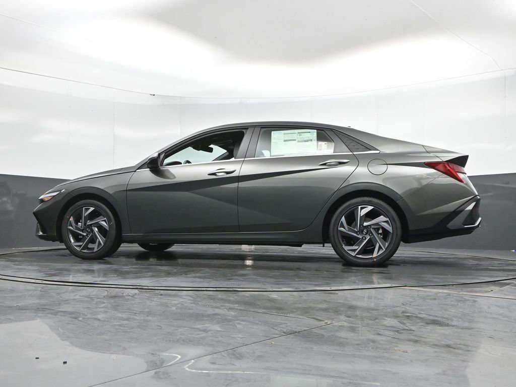 New 2026 Hyundai Elantra Limited w/ Cargo Package image 50