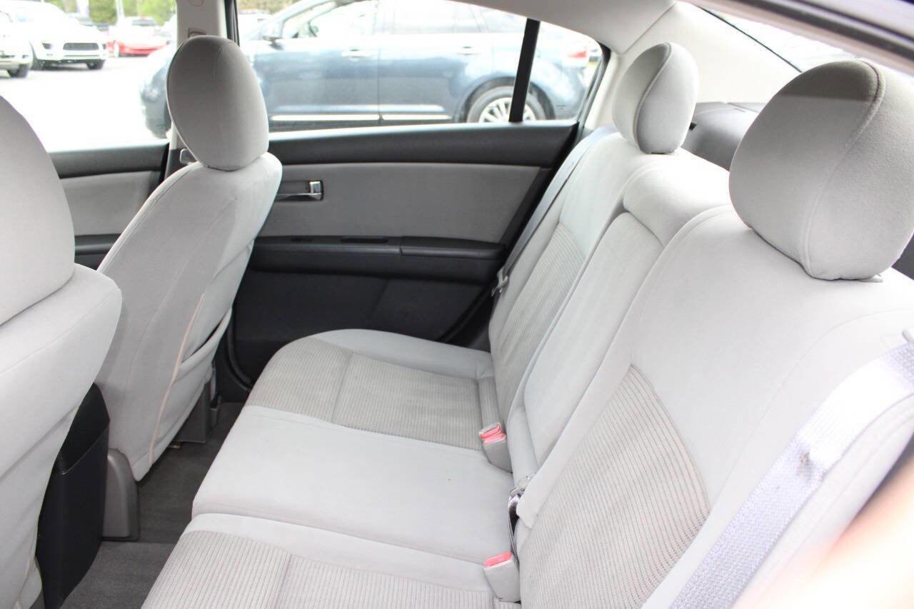 Used 2011 Nissan Sentra 2.0 SR w/ Convenience Pkg FWD image 17