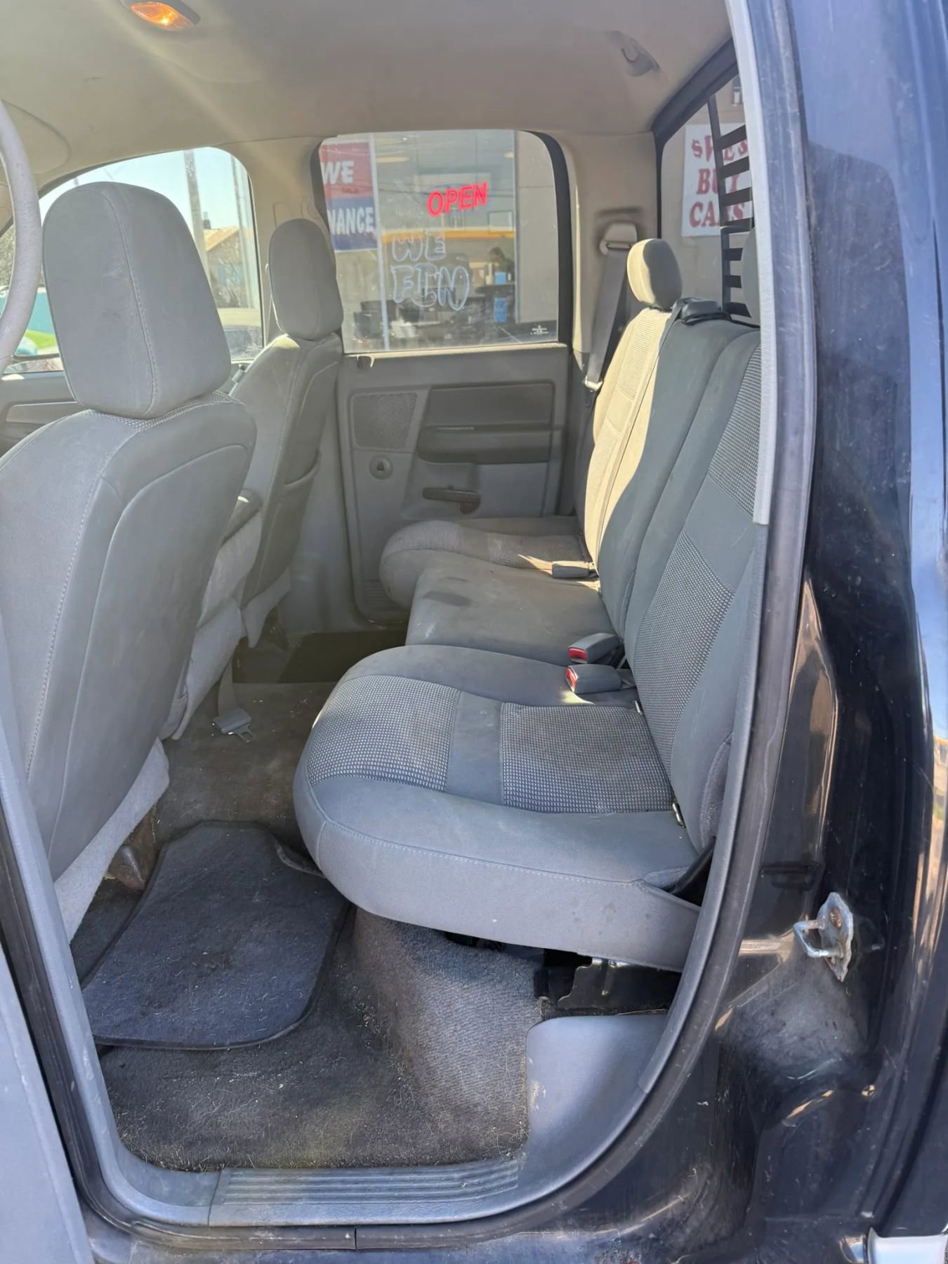 Used 2007 Dodge Ram 2500 Truck SLT image 16