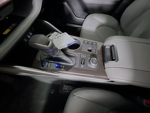 New 2026 Toyota Highlander Limited AWD/4WD image 26