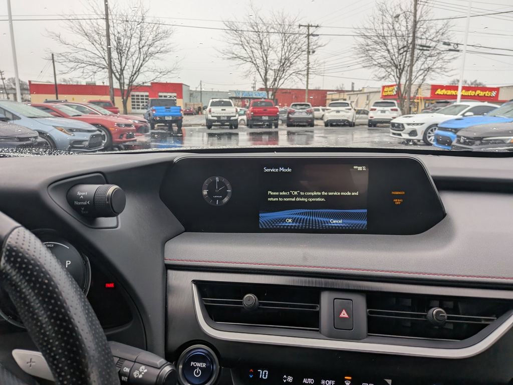 Used 2020 Lexus UX 250h F Sport w/ F Sport Premium Package image 20