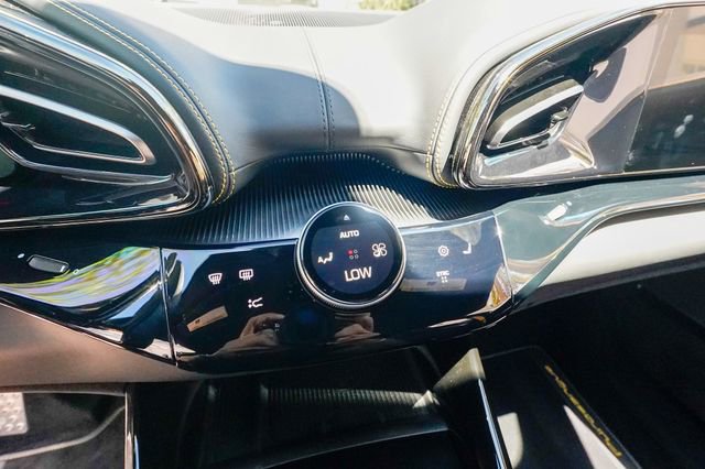 Used 2026 Ferrari Purosangue AWD/4WD image 64