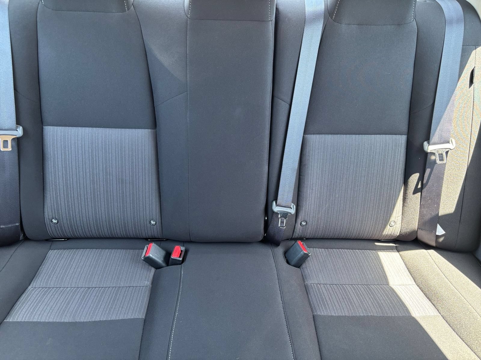 Used 2025 Nissan Sentra SV FWD image 36