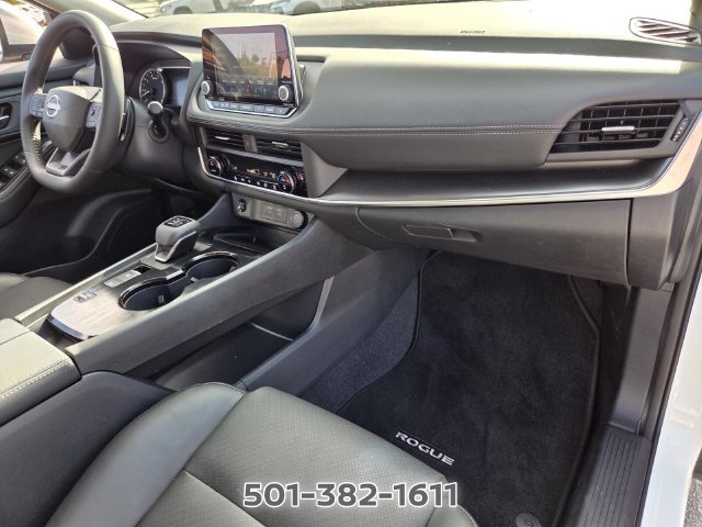 Used 2026 Nissan Rogue SV w/ SV Premium Package FWD image 18