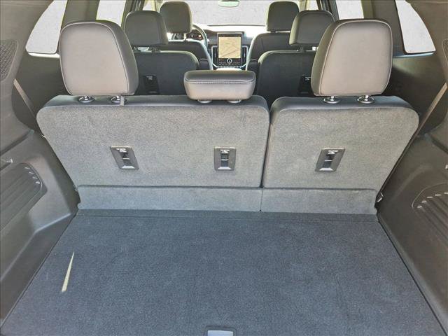 Used 2025 GMC Acadia Denali w/ Super Cruise Package FWD image 6