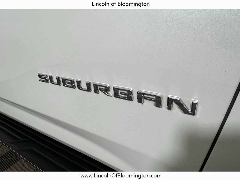 Used 2021 Chevrolet Suburban Premier w/ Premium Package image 14