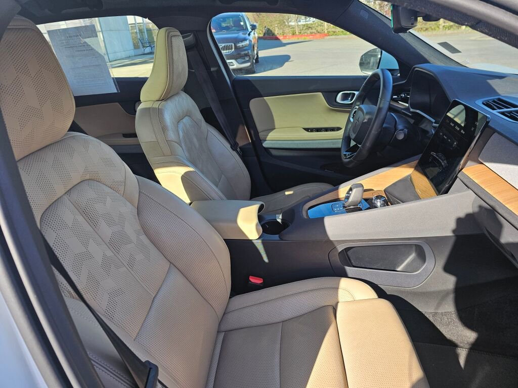 Used 2022 Polestar Polestar 2 w/ Plus Package image 11