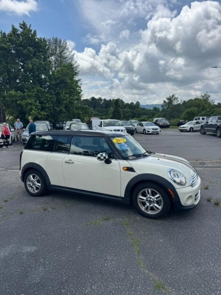 Used 2013 MINI Cooper Clubman FWD image 3
