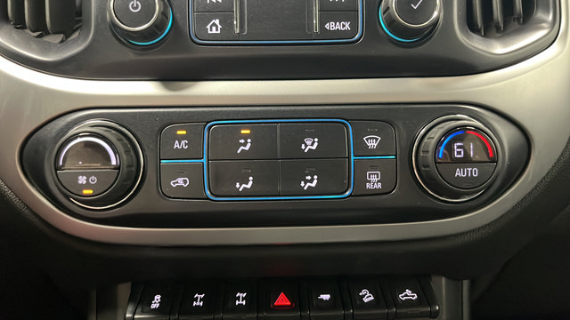 Used 2020 Chevrolet Colorado ZR2 w/ Colorado ZR2 Bison Edition AWD/4WD image 17