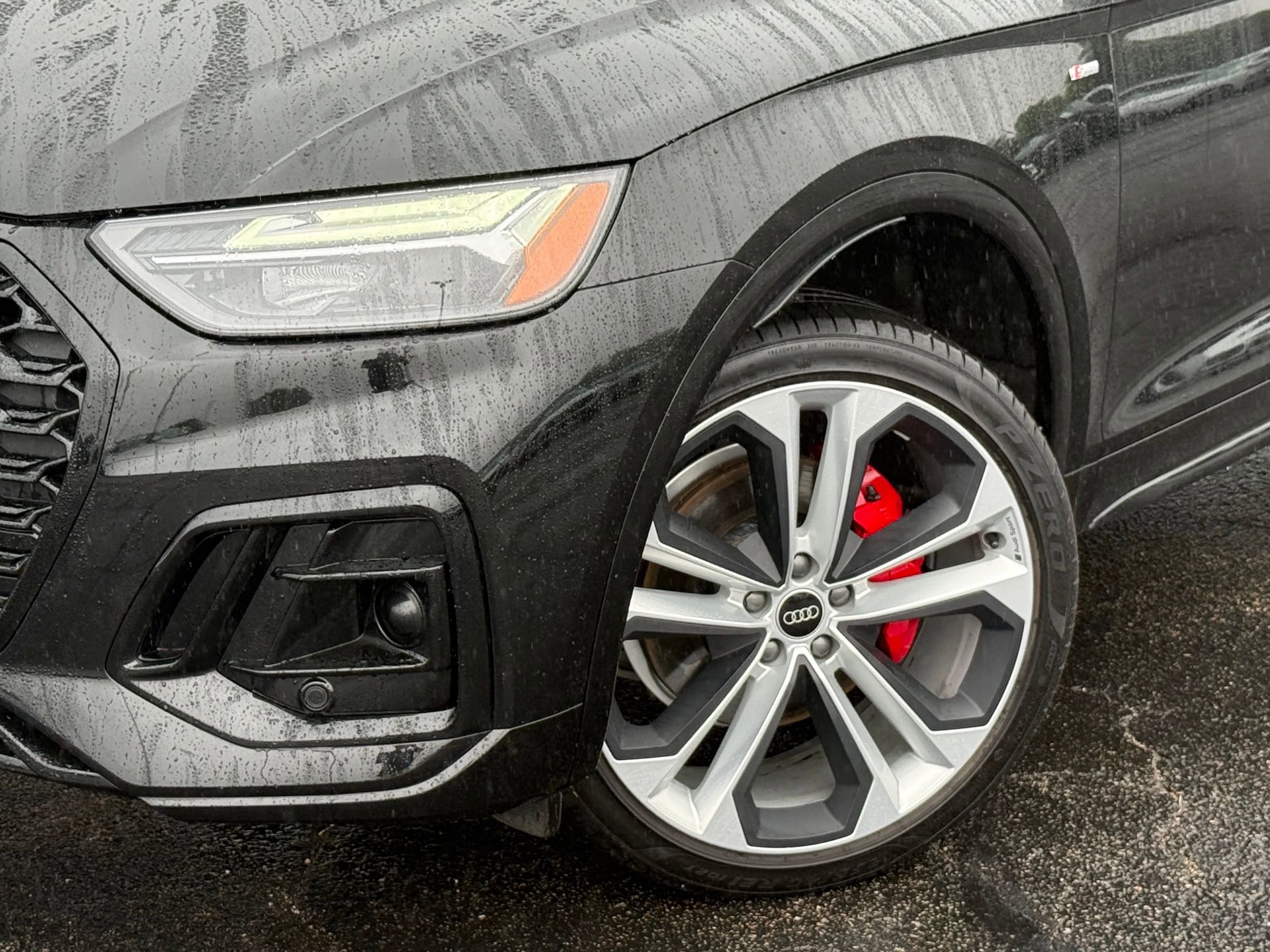 Certified 2024 Audi Q5 2.0T Premium Plus w/ Premium Plus Package AWD/4WD image 2
