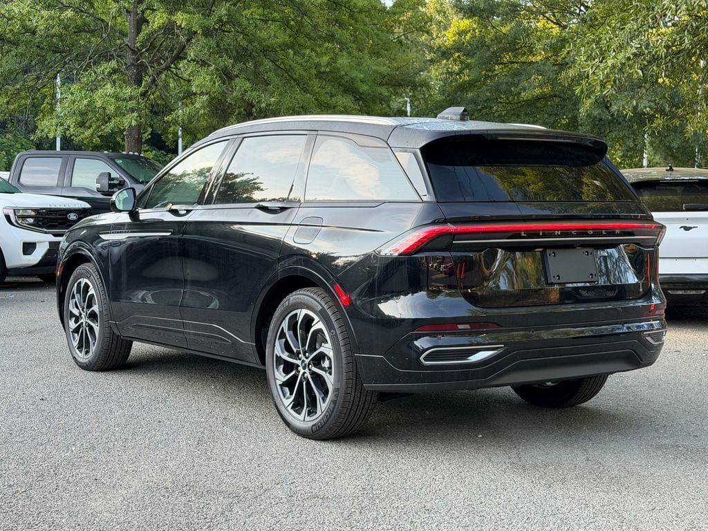 New 2026 Lincoln Nautilus Reserve AWD/4WD image 4