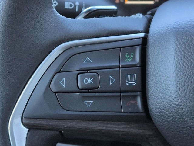 New 2026 Jeep Grand Cherokee Altitude RWD image 24