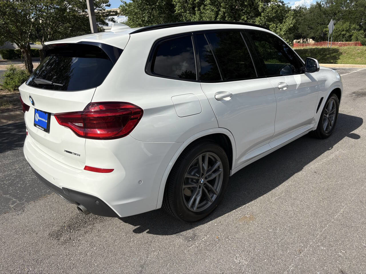 Used 2020 BMW X3 xDrive30i w/ Executive Package AWD/4WD image 4