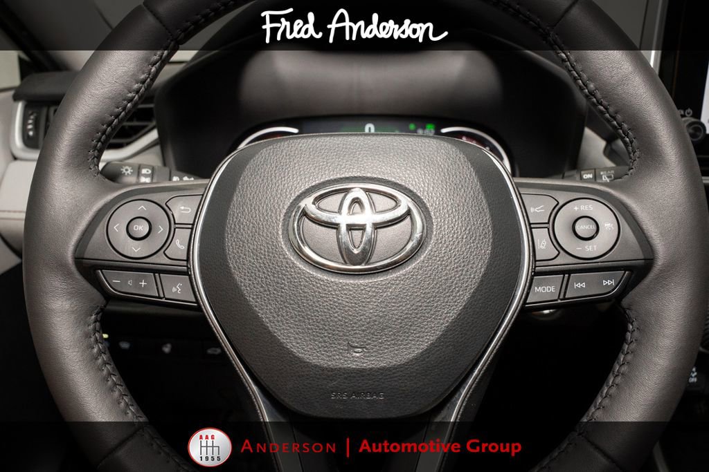 Used 2023 Toyota RAV4 XLE Premium FWD image 20