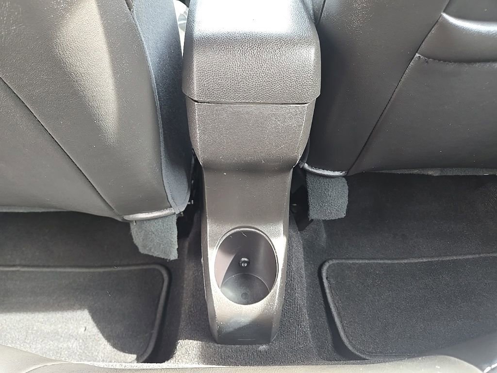 Used 2009 Ford Focus SEL image 34