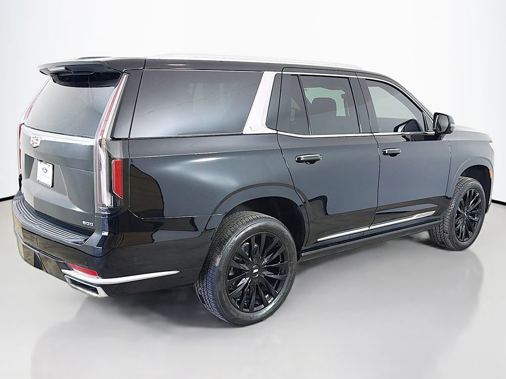 Used 2024 Cadillac Escalade Premium Luxury w/ Performance Package AWD/4WD image 16