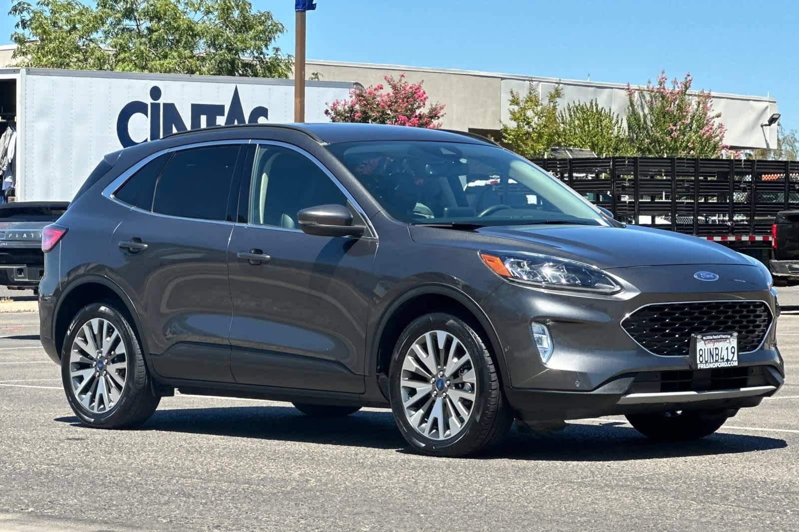 Certified 2020 Ford Escape Titanium AWD/4WD image 10