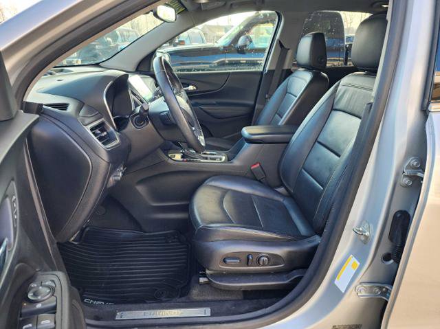 Used 2018 Chevrolet Equinox Premier image 11