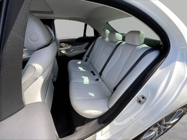 Used 2022 Mercedes-Benz E 350 Sedan w/ Driver Assistance Package image 24