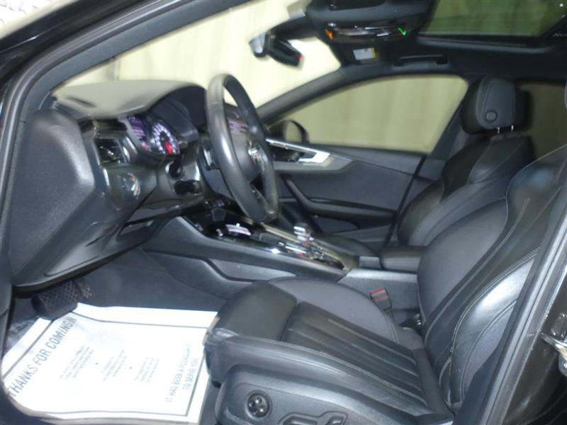Used 2022 Audi A4 2.0T Premium w/ Convenience Package image 20