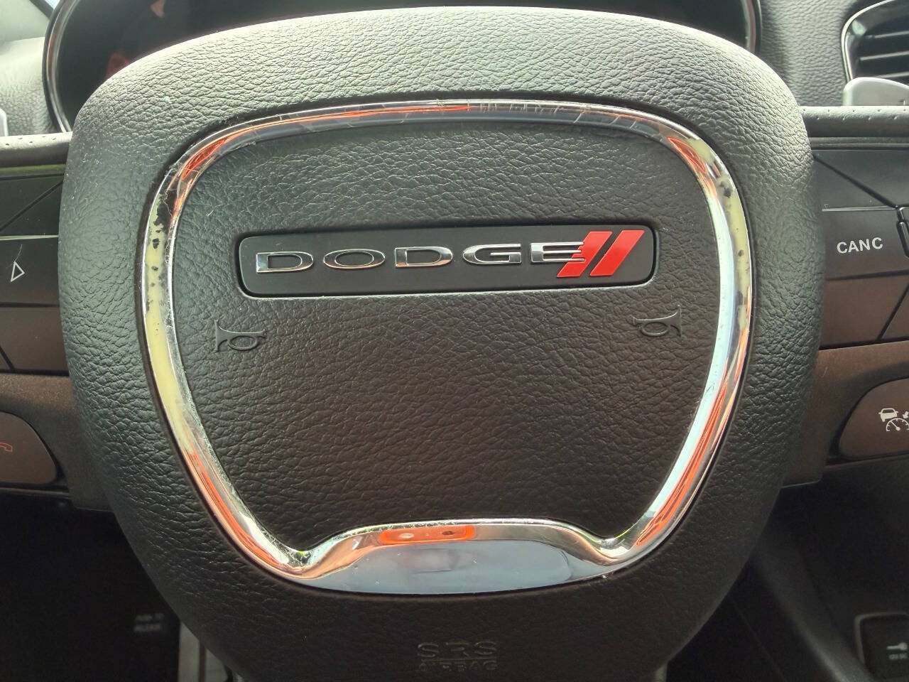 Used 2018 Dodge Durango R/T w/ Technology Group AWD/4WD image 25