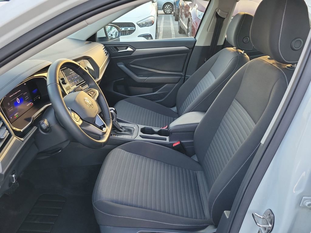Used 2022 Volkswagen Jetta S image 14