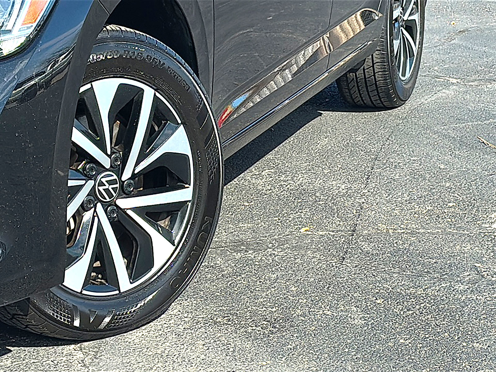 Used 2024 Volkswagen Jetta S image 3