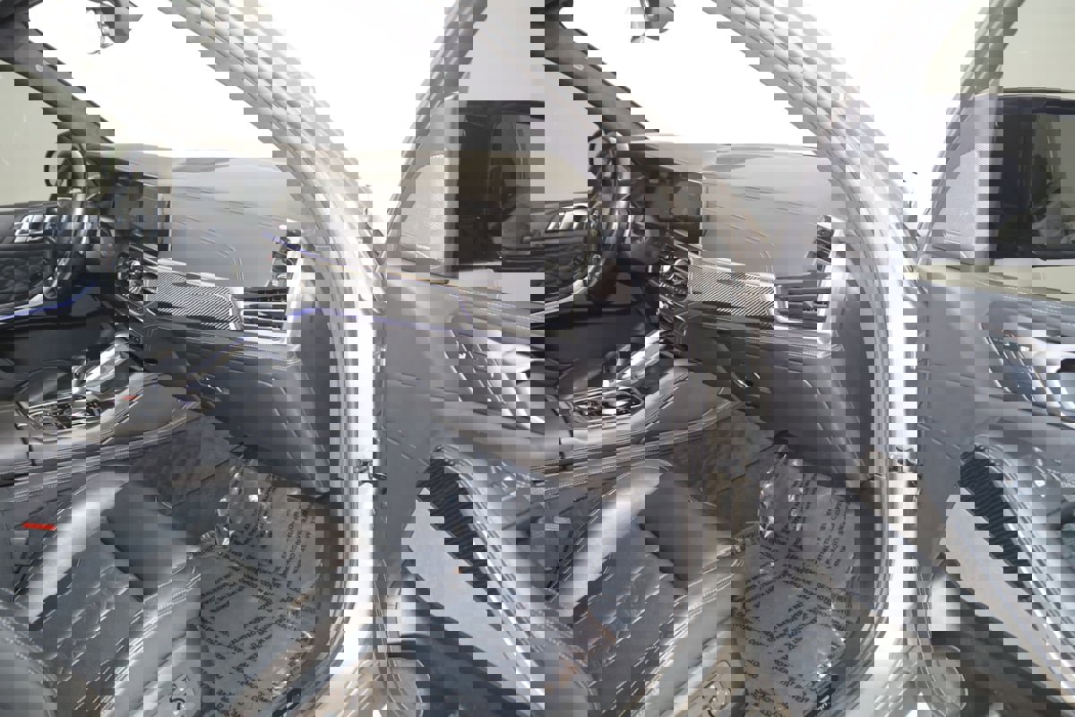 Used 2021 BMW X5 M w/ Competition Package image 59