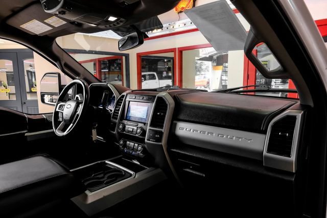 Used 2019 Ford F250 Lariat w/ Lariat Value Package AWD/4WD image 14