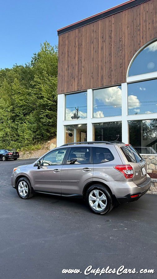 Used 2014 Subaru Forester 2.5i Premium w/ All-Weather Package image 28