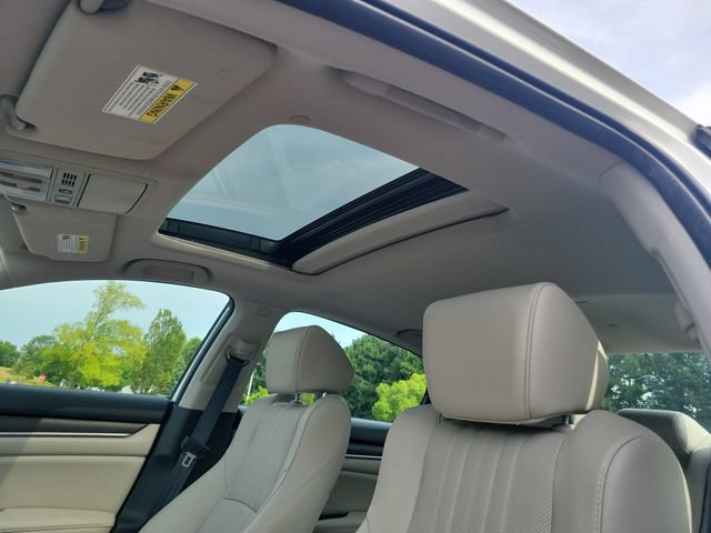 Certified 2020 Honda Accord Touring image 13