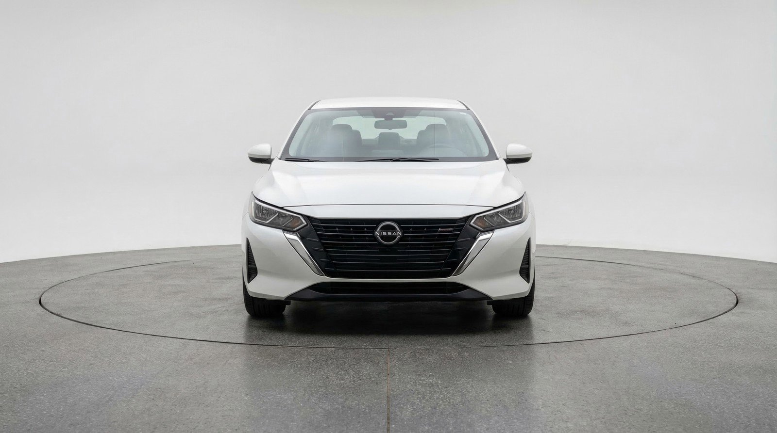 Used 2025 Nissan Sentra SV FWD image 2