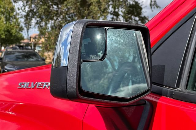 Used 2025 Chevrolet Silverado 1500 LT RWD image 54