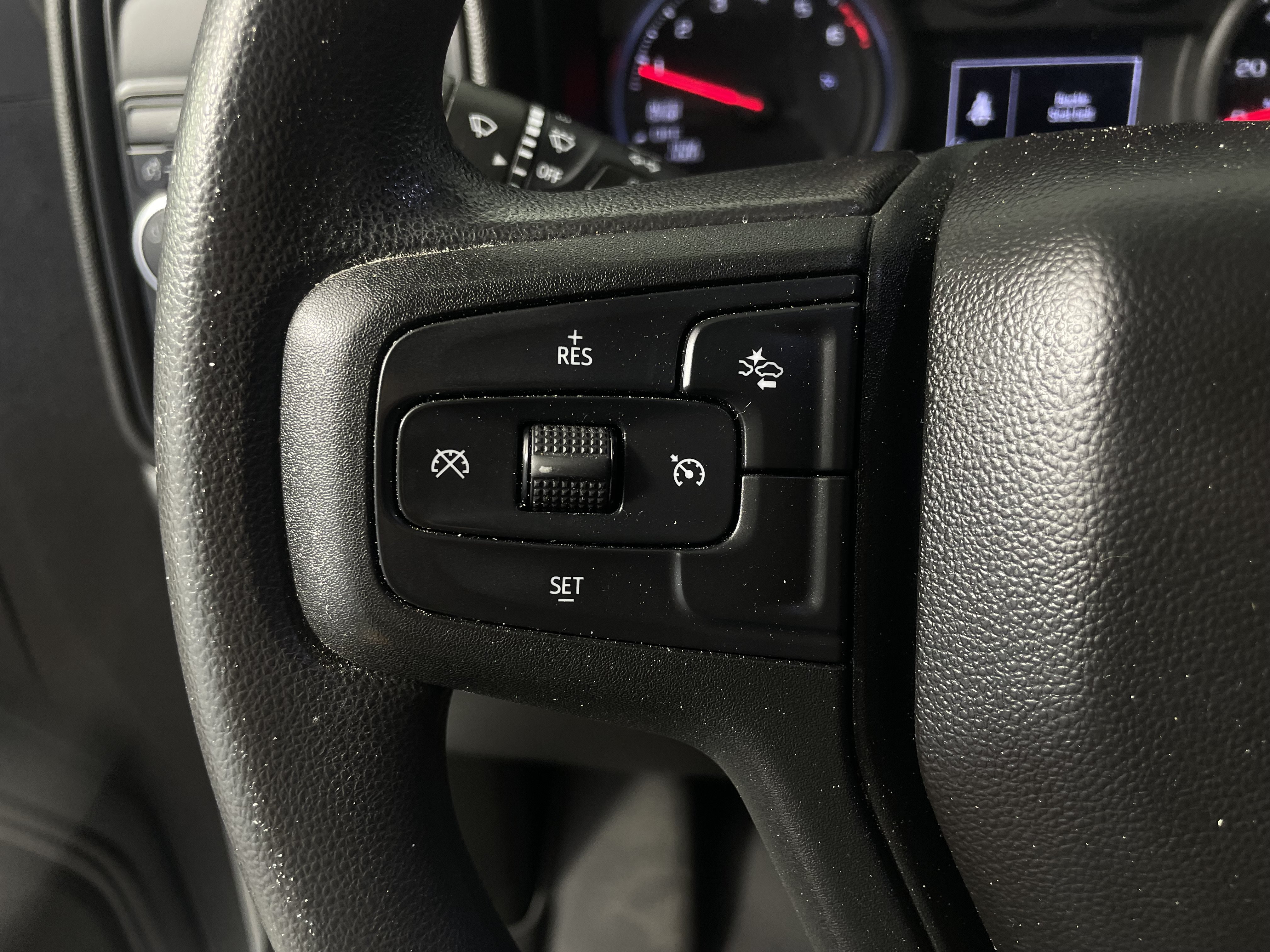 Used 2022 Chevrolet Silverado 1500 Custom RWD image 15