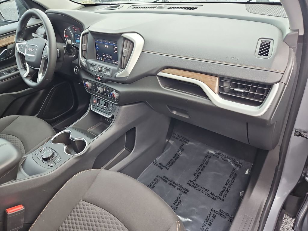 Used 2020 GMC Terrain SLE w/ Driver Convenience Package image 29